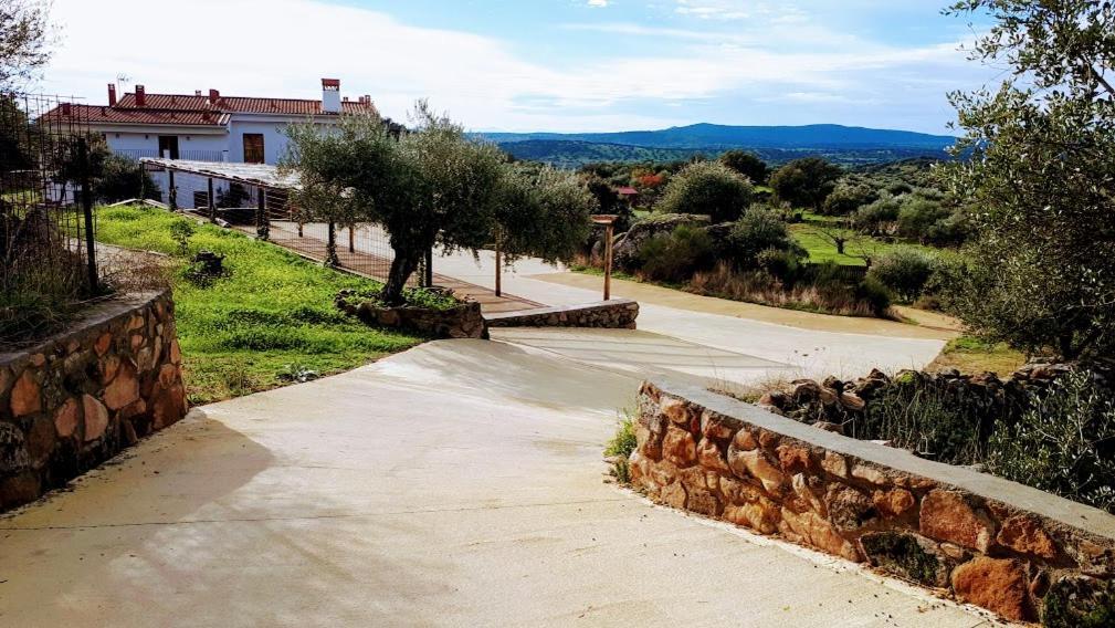 Casa Rural Flores Amarillas Almoharin Exterior photo
