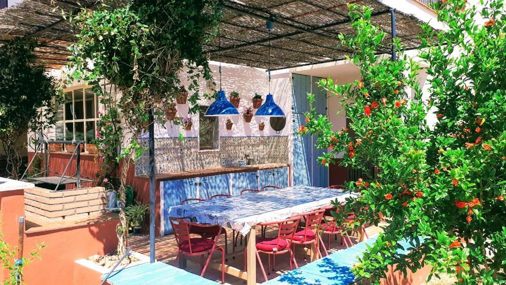 Casa Rural Flores Amarillas Almoharin Exterior photo