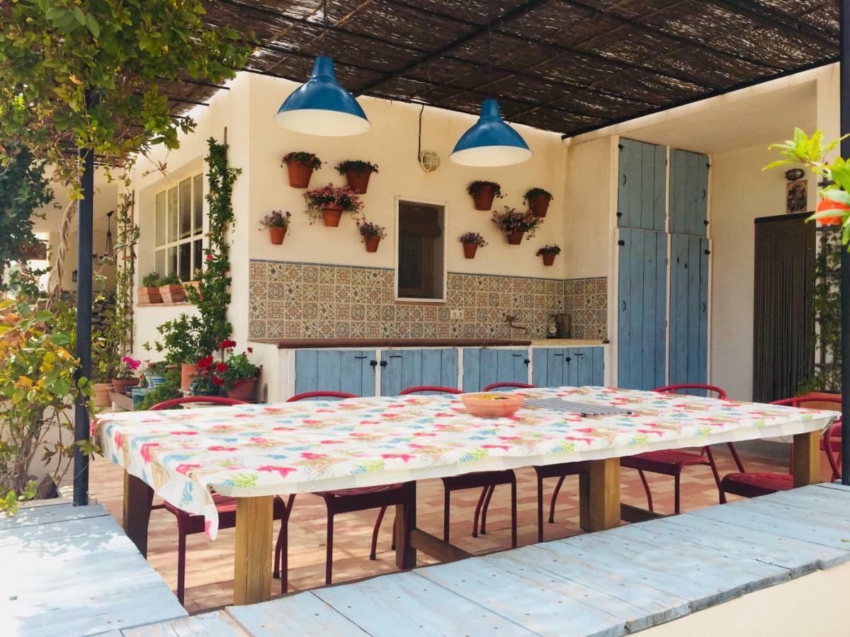 Casa Rural Flores Amarillas Almoharin Exterior photo